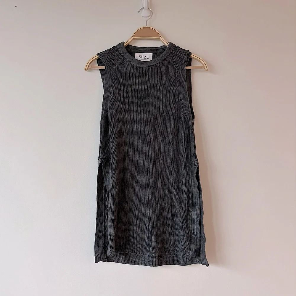 Siizu Tunic Tank - Picture 2 of 7